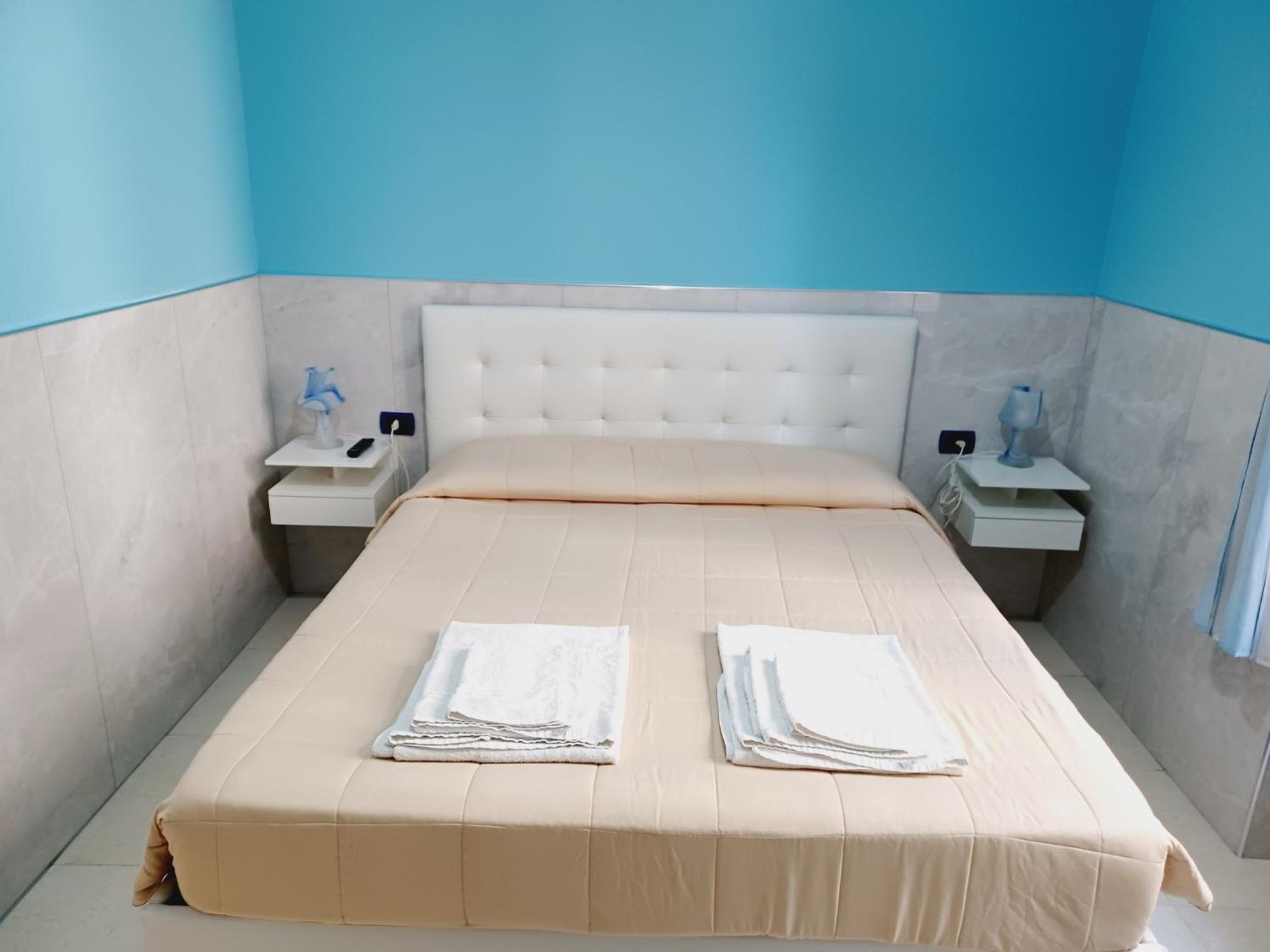 B&B Quattro Palazzi Napoli Centro Esterno foto