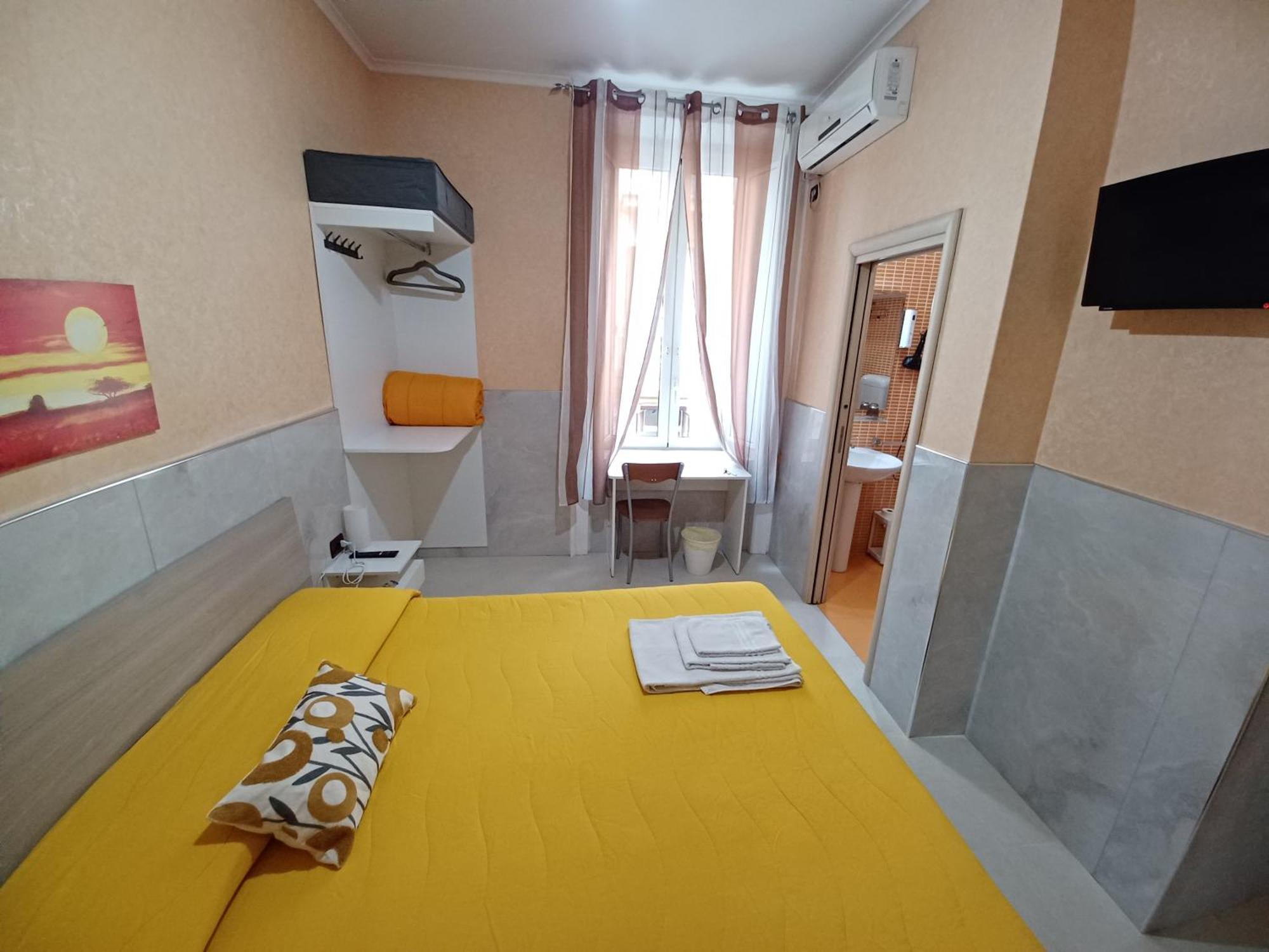 B&B Quattro Palazzi Napoli Centro Esterno foto