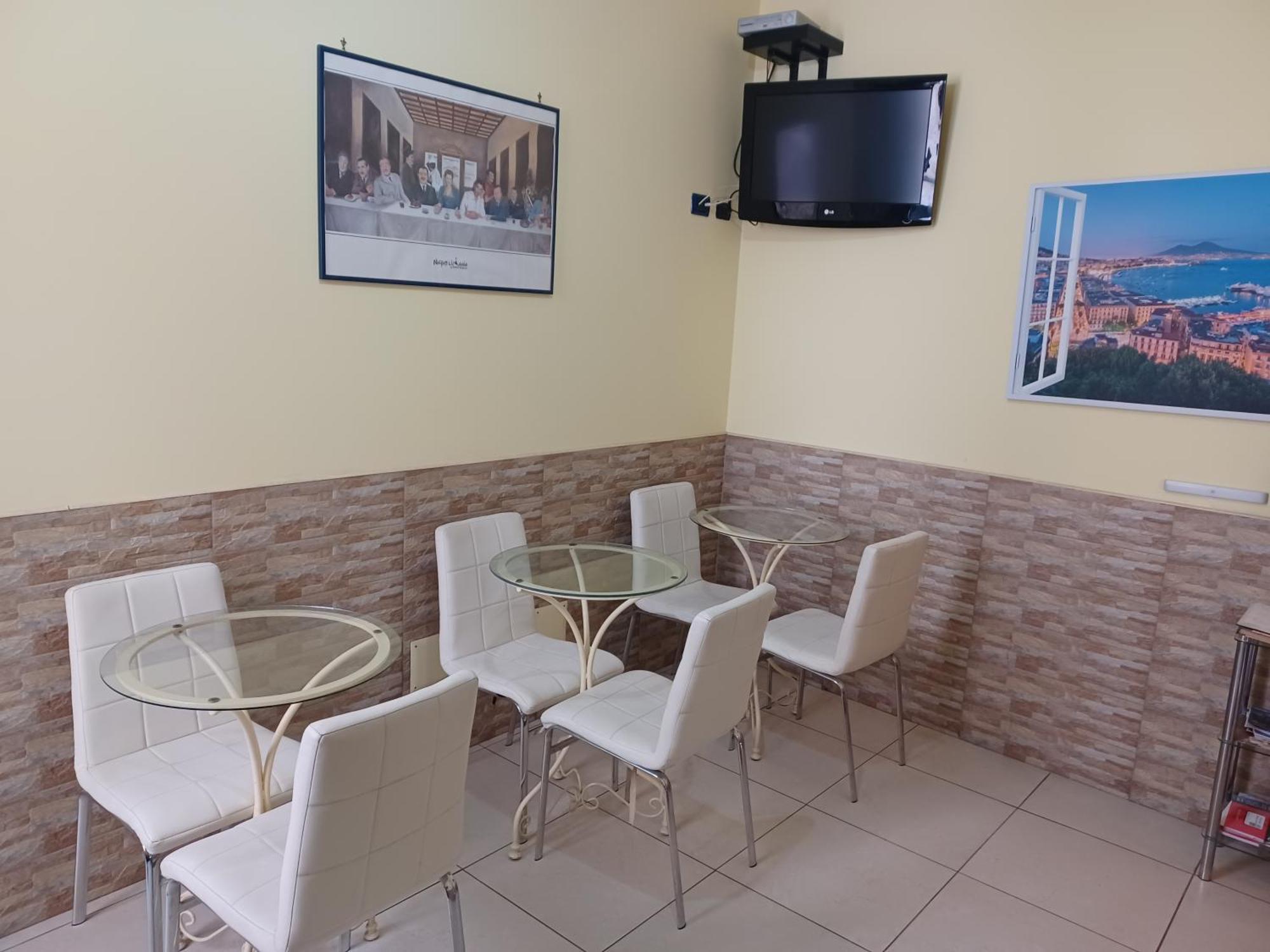 B&B Quattro Palazzi Napoli Centro Esterno foto