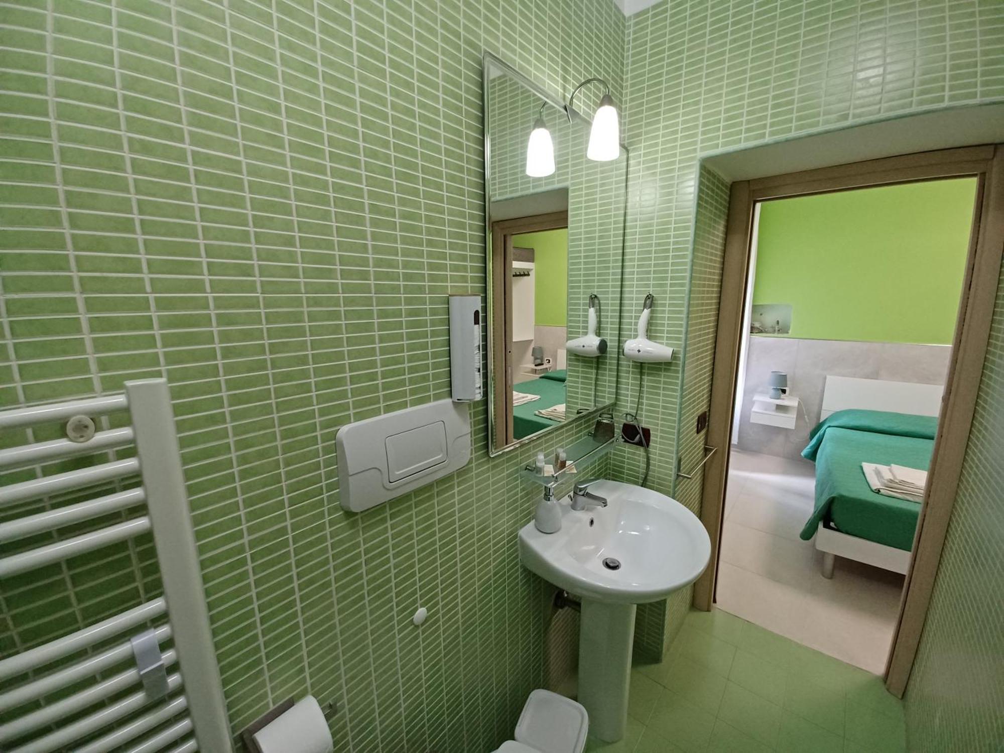 B&B Quattro Palazzi Napoli Centro Esterno foto