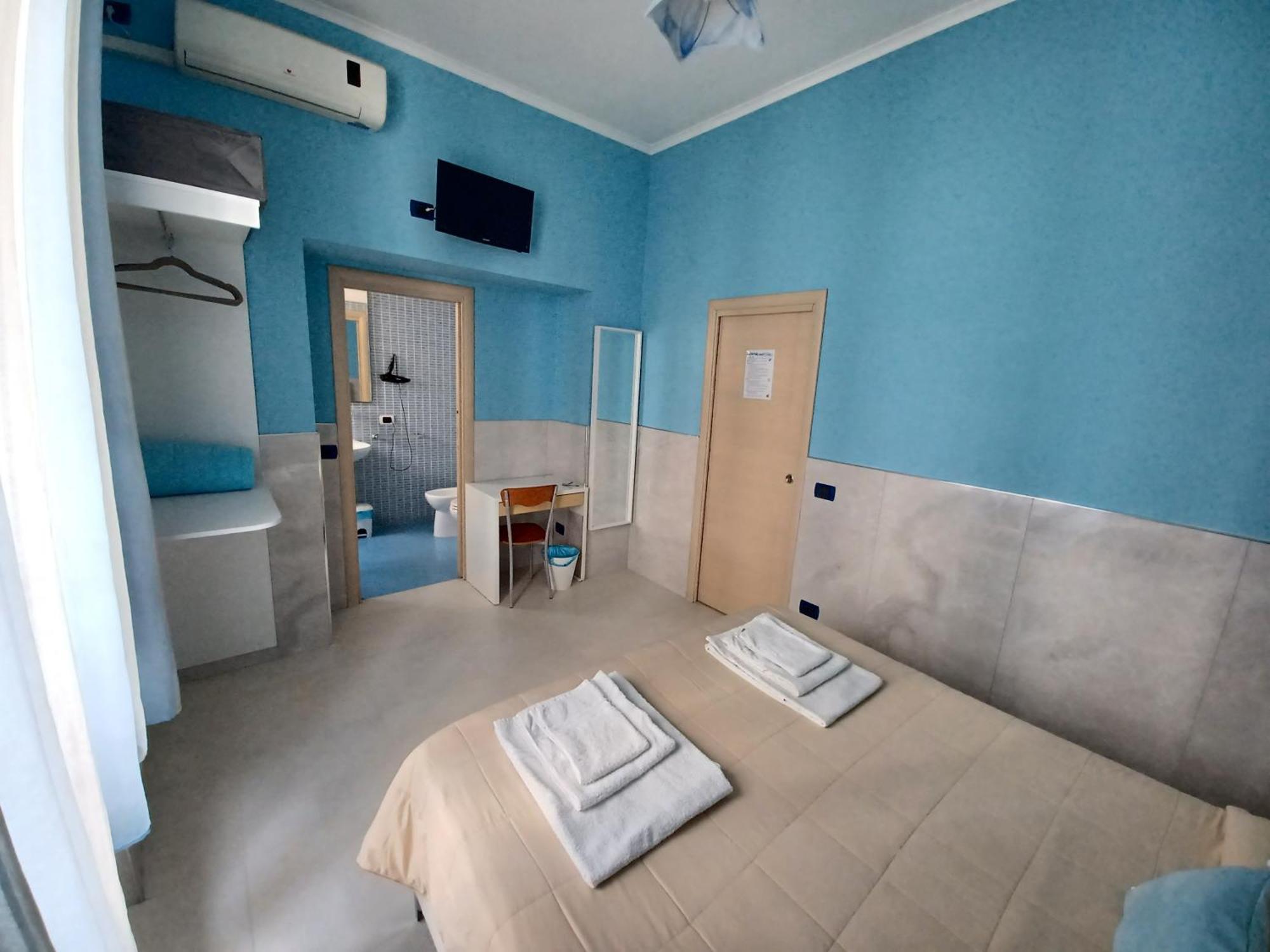 B&B Quattro Palazzi Napoli Centro Esterno foto