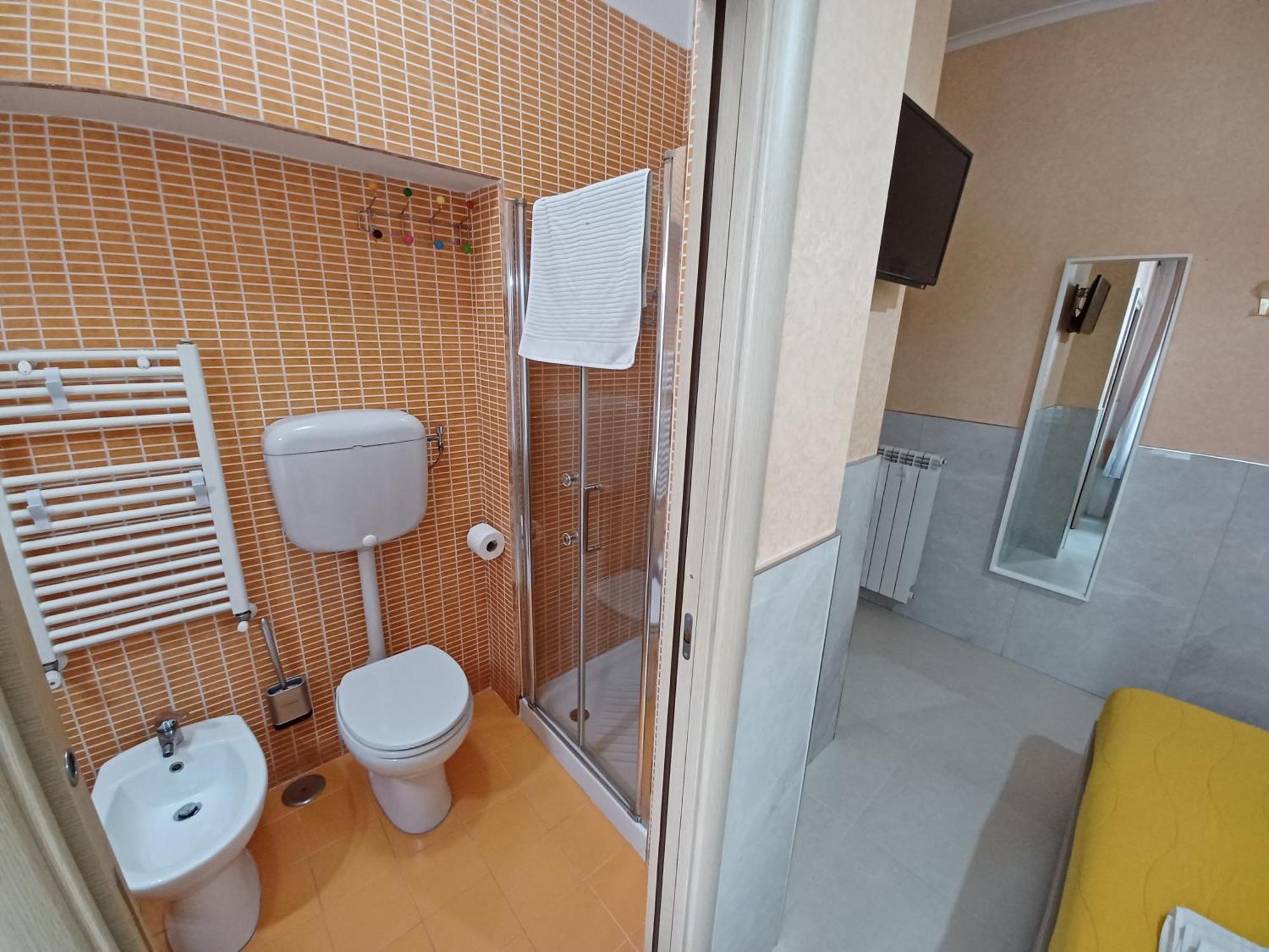 B&B Quattro Palazzi Napoli Centro Esterno foto
