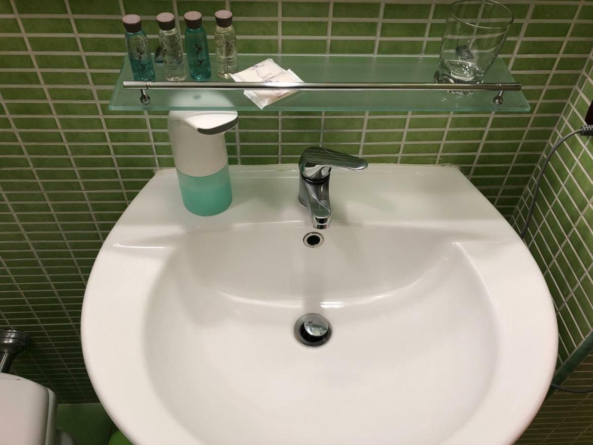 B&B Quattro Palazzi Napoli Centro Esterno foto